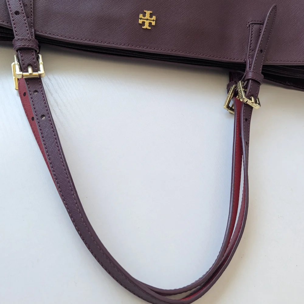 Tory Burch York burgundy saffiano leather  Red  Women's Tote Bag - Picture 9 of 16